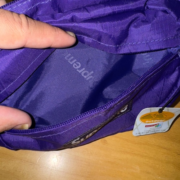Supreme Purple crossbody - Picture 6 of 6